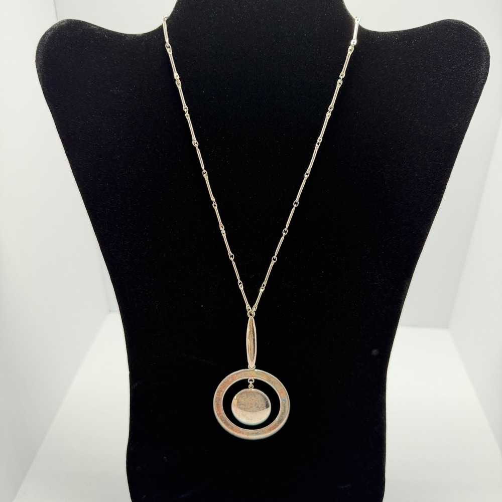 Nine West Pendant Necklace Women Silver Tone Geometric Circle Disk Bar Link
